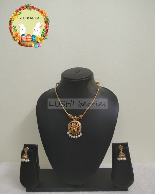 Lakshmi Coin Pendant Necklace Set