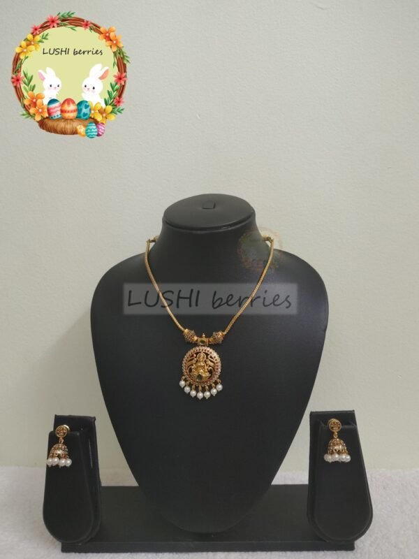 Lakshmi Coin Pendant Necklace Set